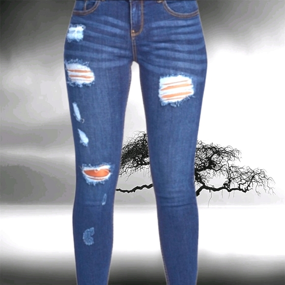 Women's Dark Blue Butt Lifting Destroyed Jeans - Size 1 - Picture 4 of 8